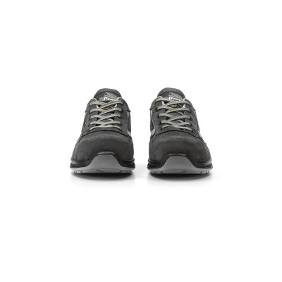 La scarpa U-Power Going è una scarpa antinfortunistica bassa, leggera e comoda.
